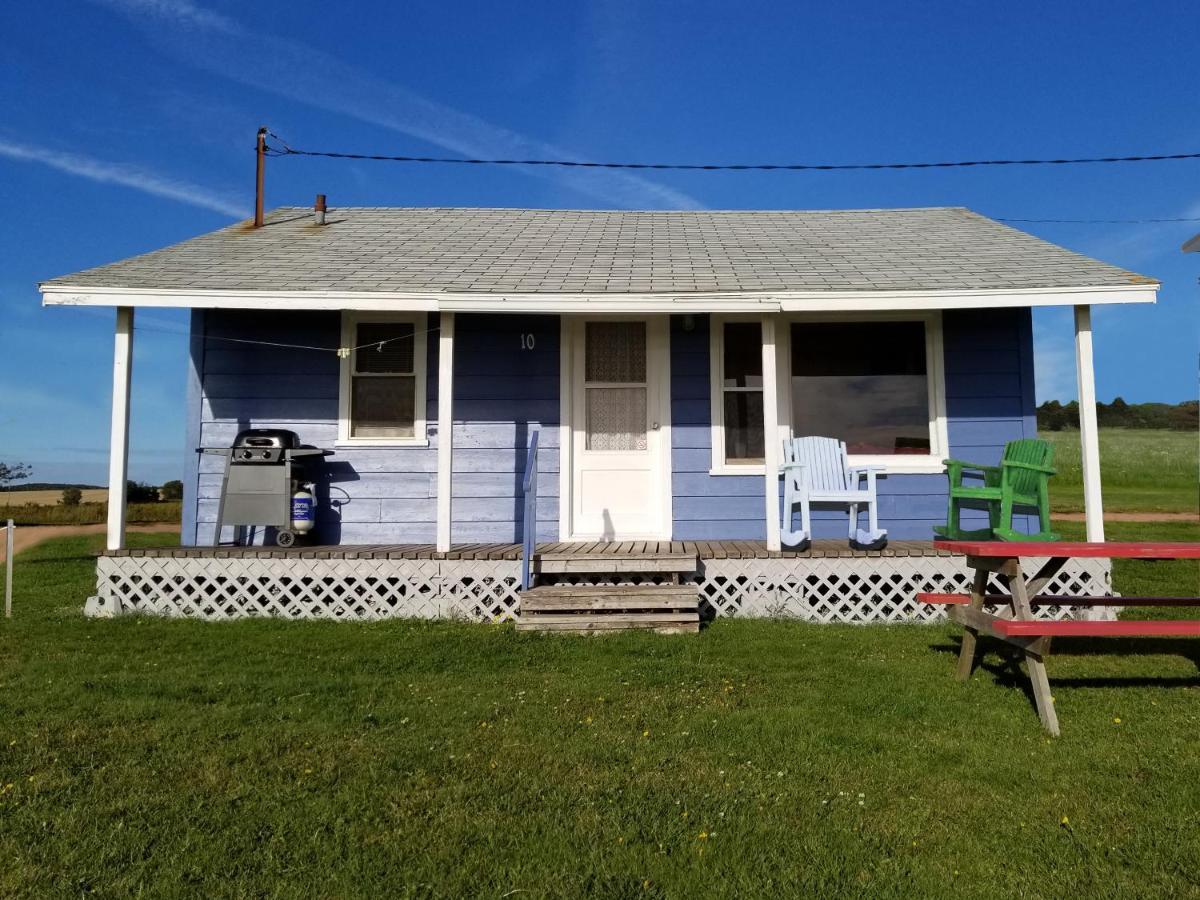 Blue Spruces Cottages Hampton Bagian luar foto